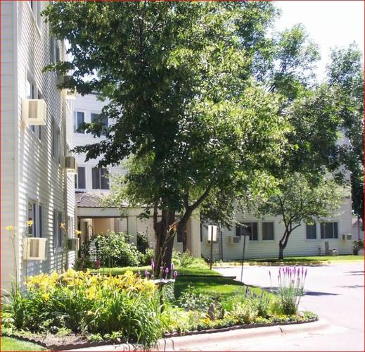 Wildwood Manor Apartments Inc Mounds View, MN