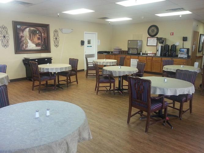 manor care nursing home dallas tx