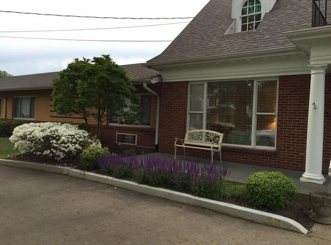 Colonial House Parkersburg, WV